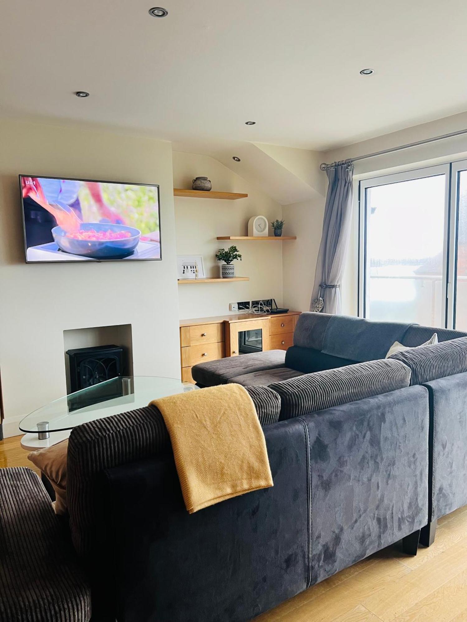 Penthouse Apartment - Town Centre, Sea Views, Secure Parking Portrush Εξωτερικό φωτογραφία