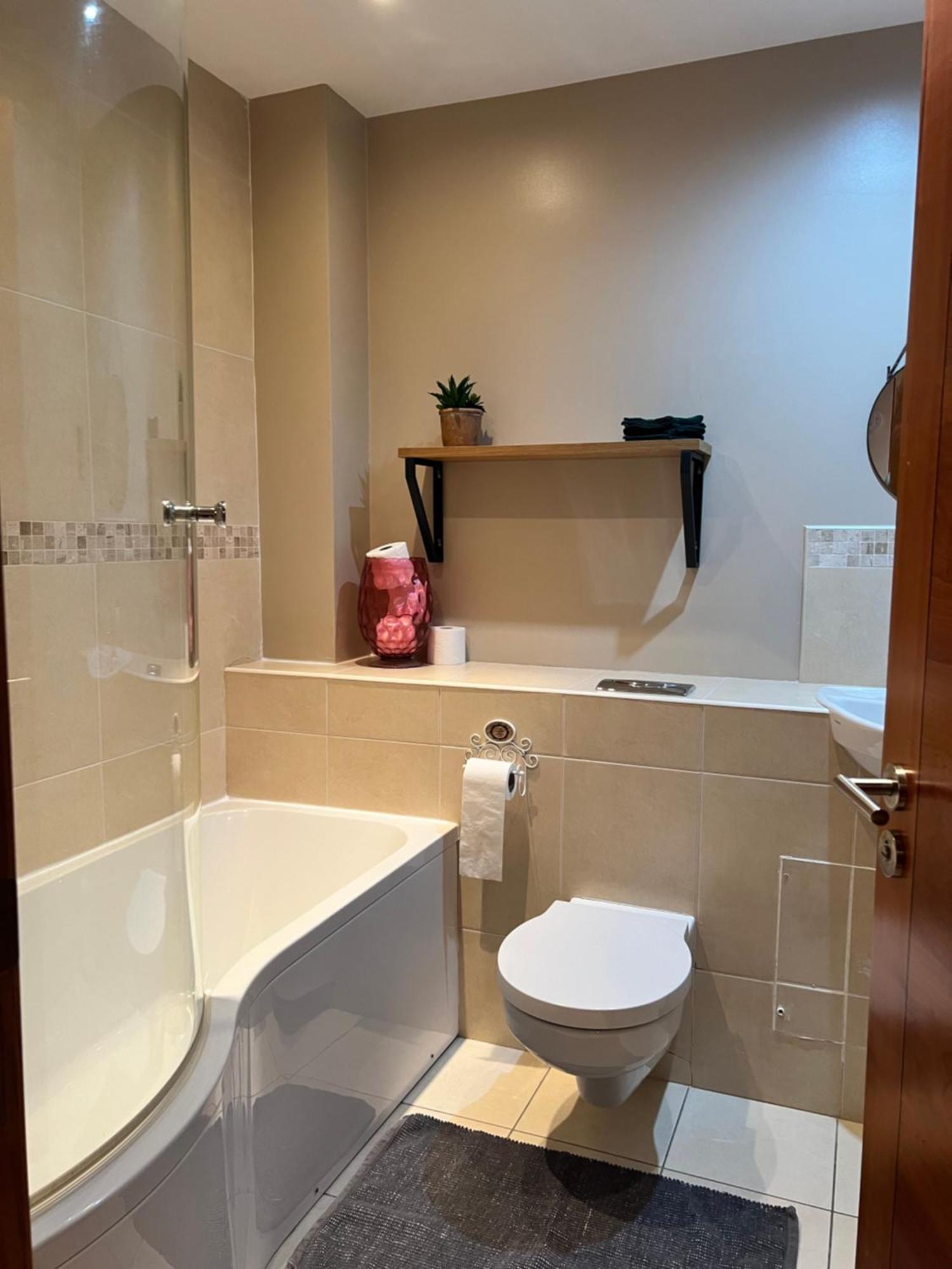 Penthouse Apartment - Town Centre, Sea Views, Secure Parking Portrush Εξωτερικό φωτογραφία
