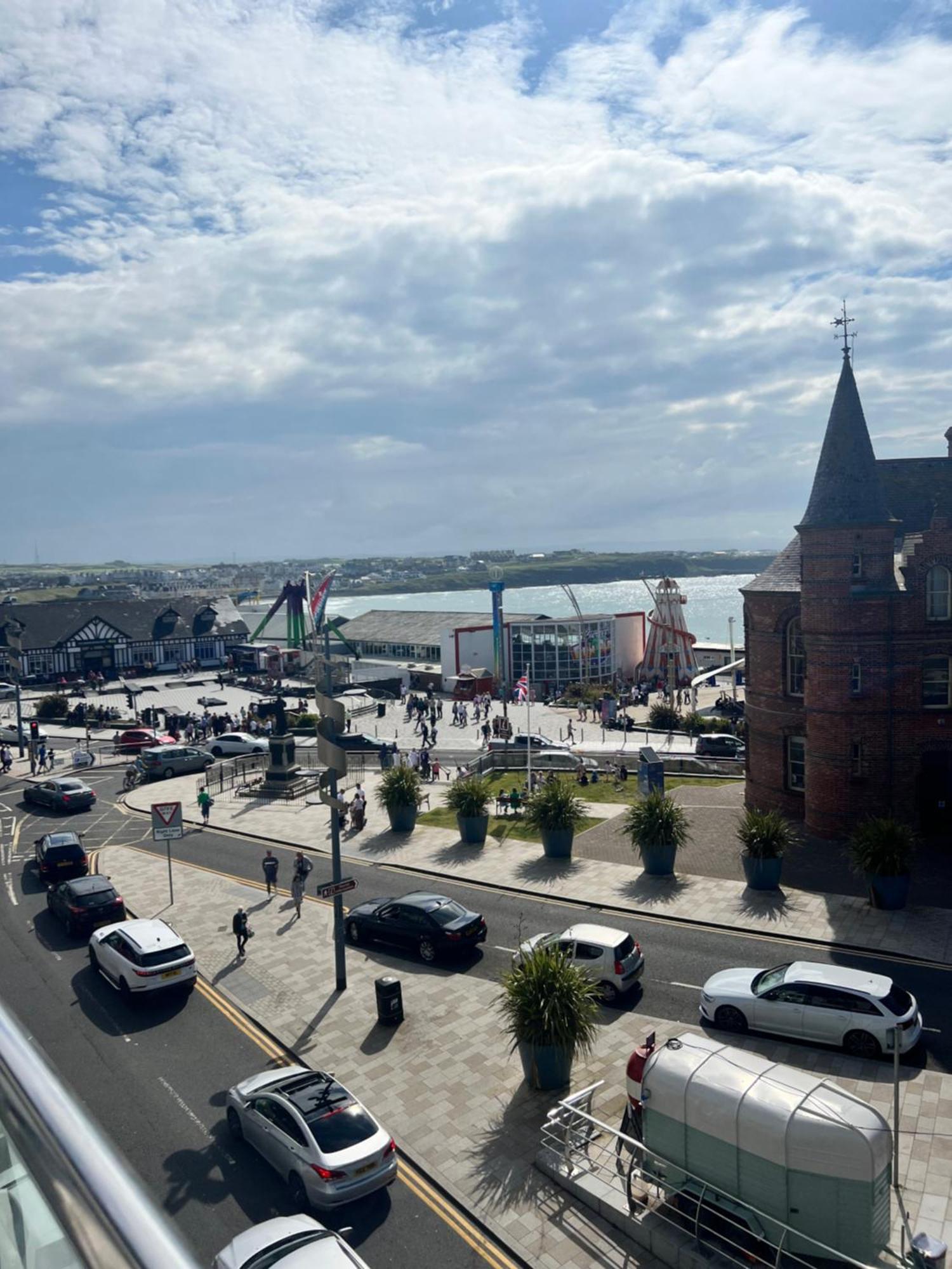 Penthouse Apartment - Town Centre, Sea Views, Secure Parking Portrush Εξωτερικό φωτογραφία